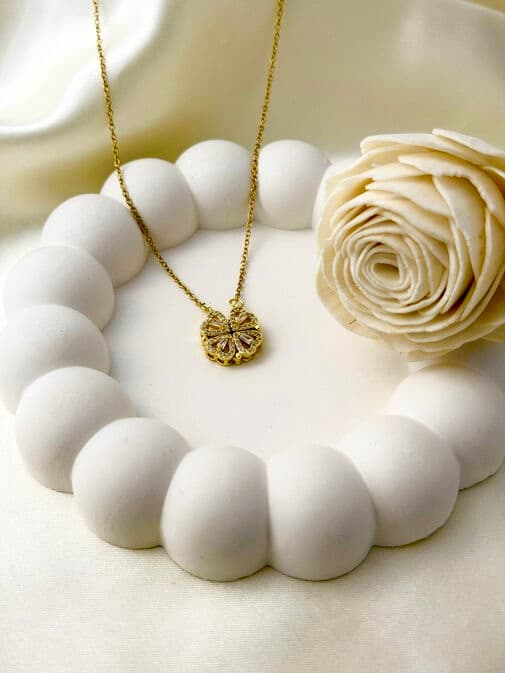 Crystal Clover